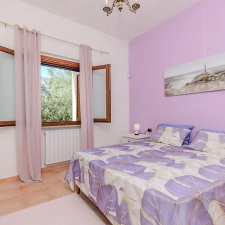 - Lu Fraili * San Teodoro (Sardinia)